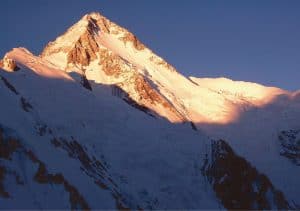 竹内洋岳が2004年7月25日に登頂した6座目の山ガッシャブルムⅠ峰|GASHERBRUM I(8068m)